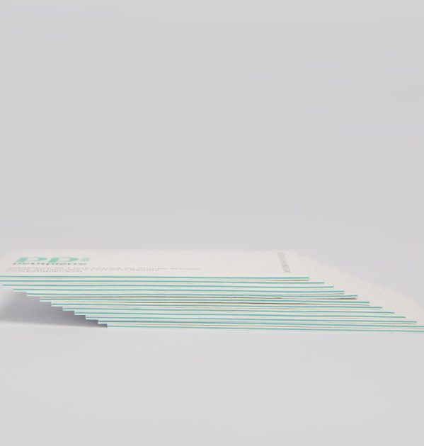 Cartes de visite avec tranches colorées